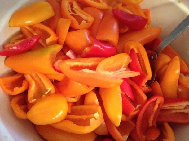 Raw Sweet Mini Peppers
